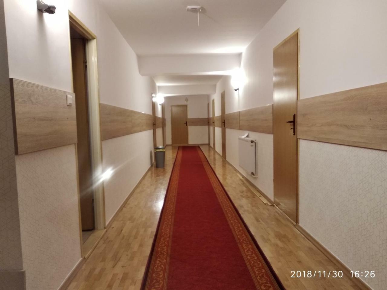 Hotelik Krakowiak Jarosław Esterno foto