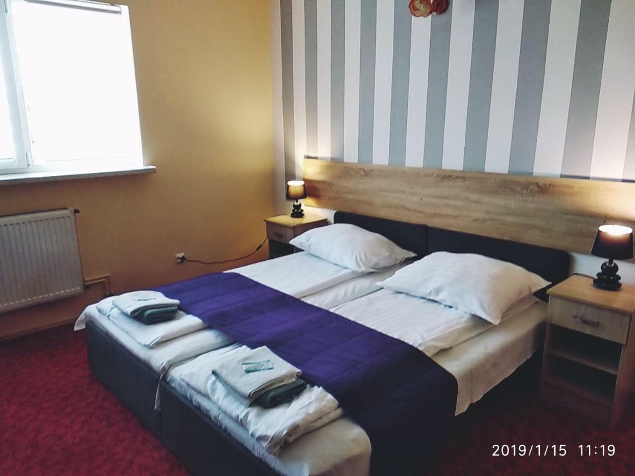 Hotelik Krakowiak Jarosław Esterno foto